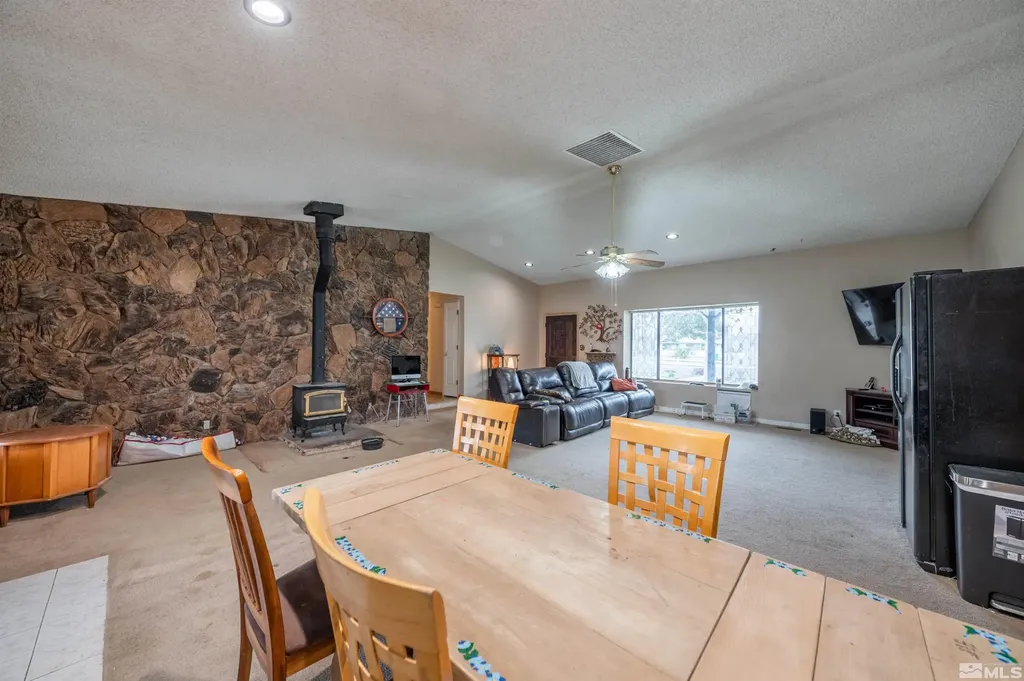 10880 Deodar Reno NV 89506