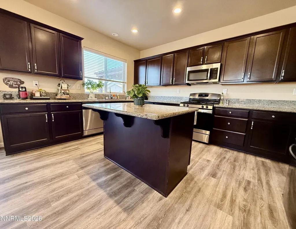 164 Royal Oaks Fernley NV 89408