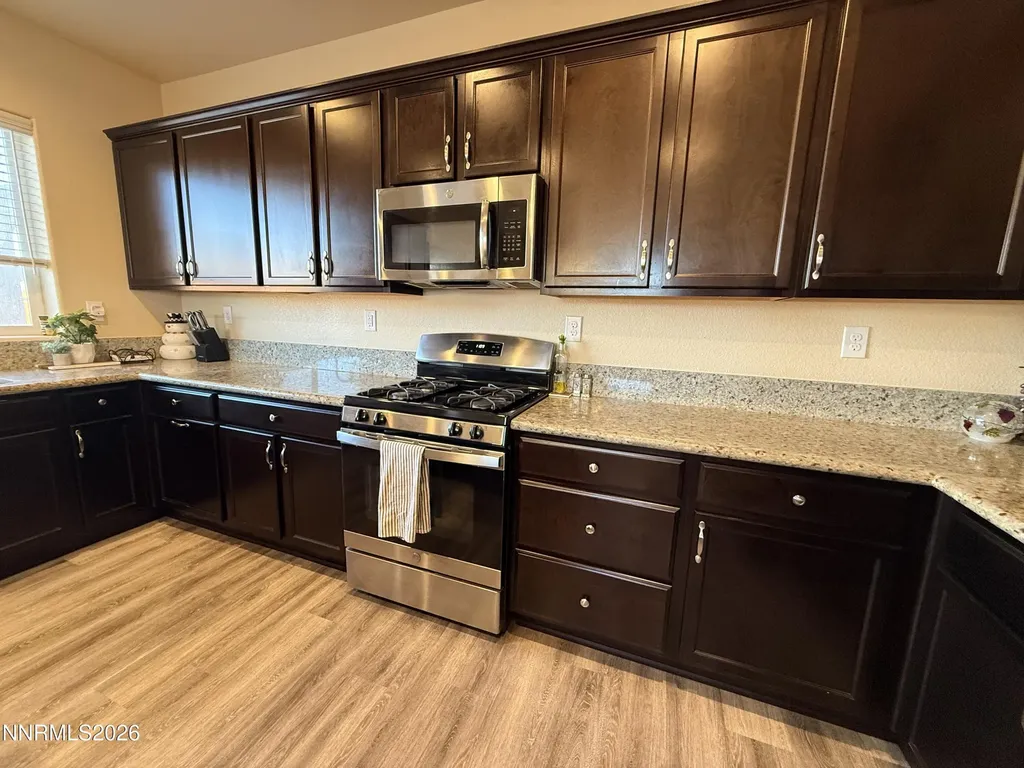 164 Royal Oaks Fernley NV 89408