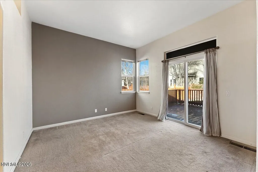 7214 Grand Island Sparks NV 89436