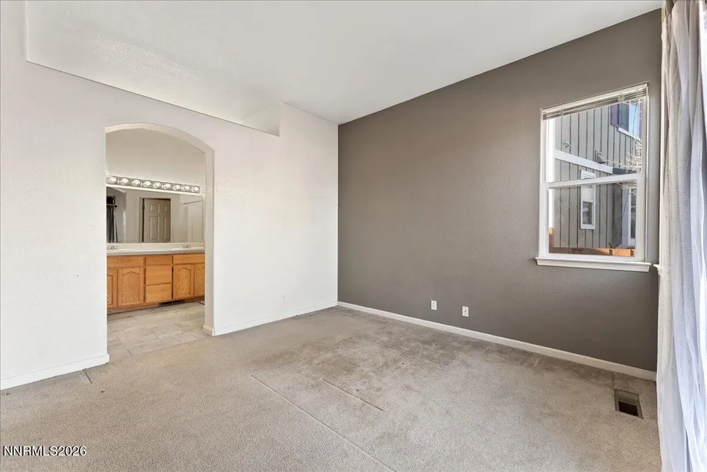 7214 Grand Island Sparks NV 89436