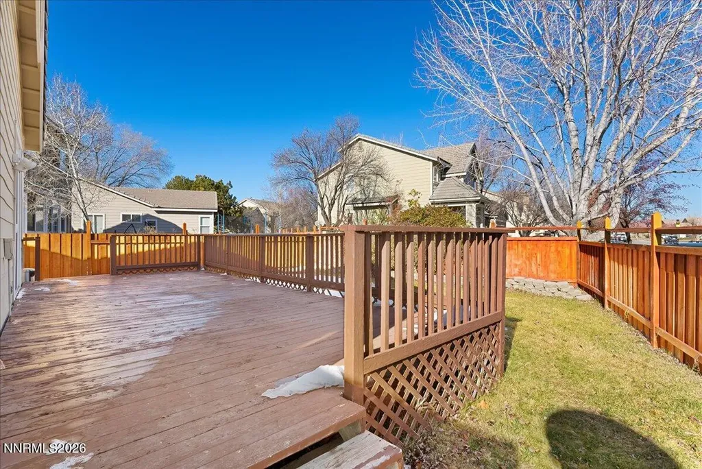 7214 Grand Island Sparks NV 89436