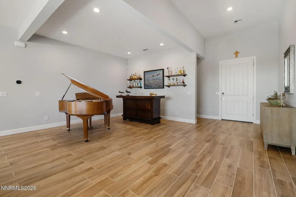 1561 Evangeline Sparks NV 89436