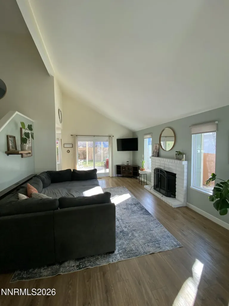 2772 Azuza Reno NV 89502