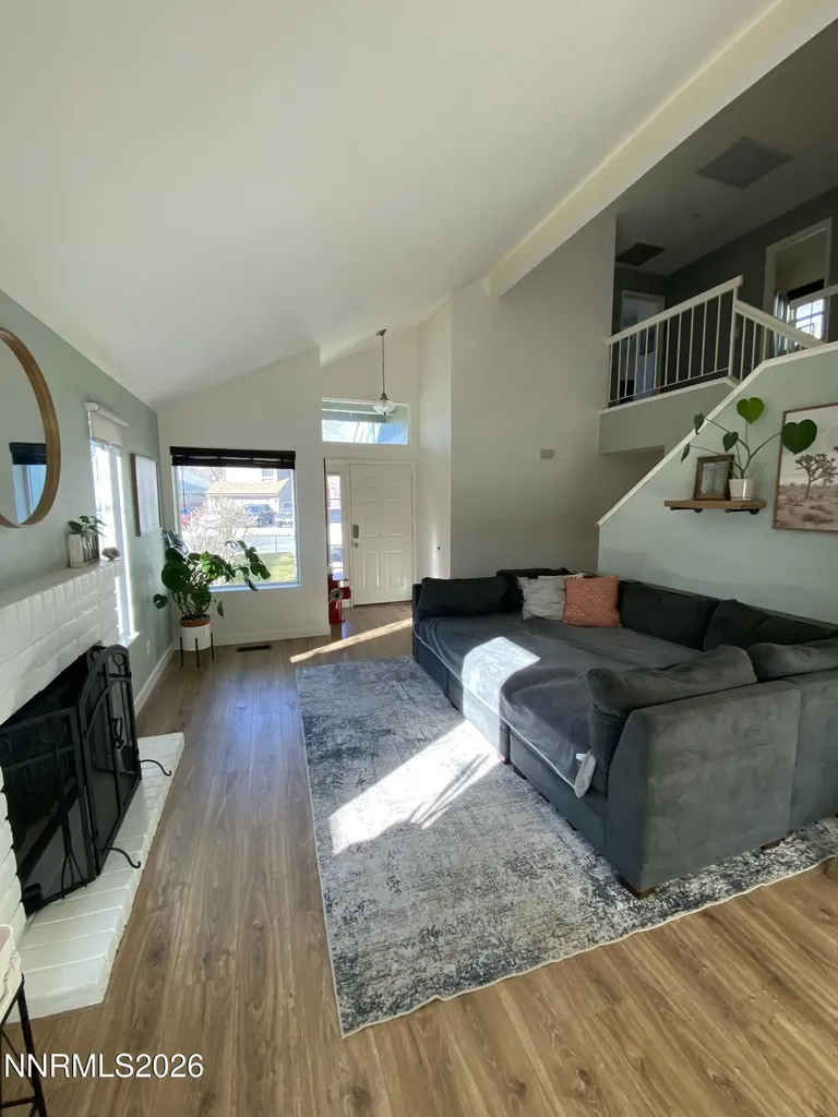 2772 Azuza Reno NV 89502