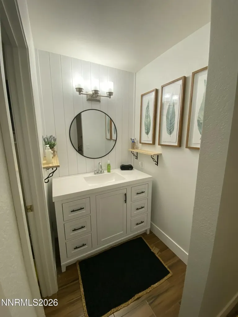 2772 Azuza Reno NV 89502