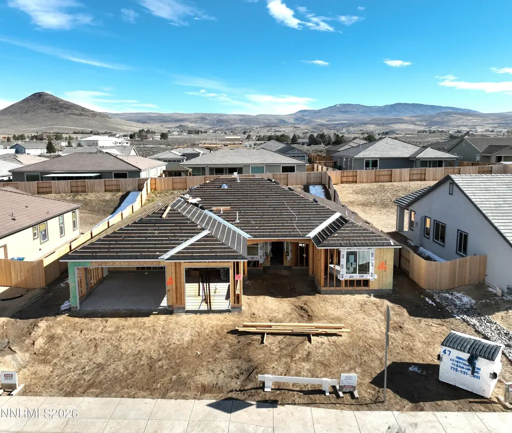 2330 Hickory Sparks NV 89441