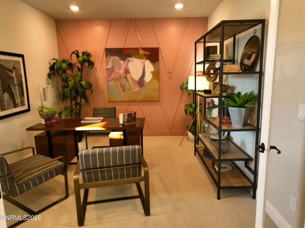 2330 Hickory Sparks NV 89441