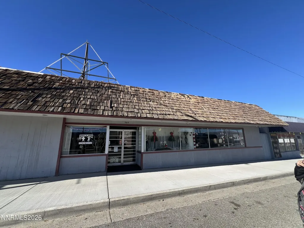 565 E Hawthorne NV 89415