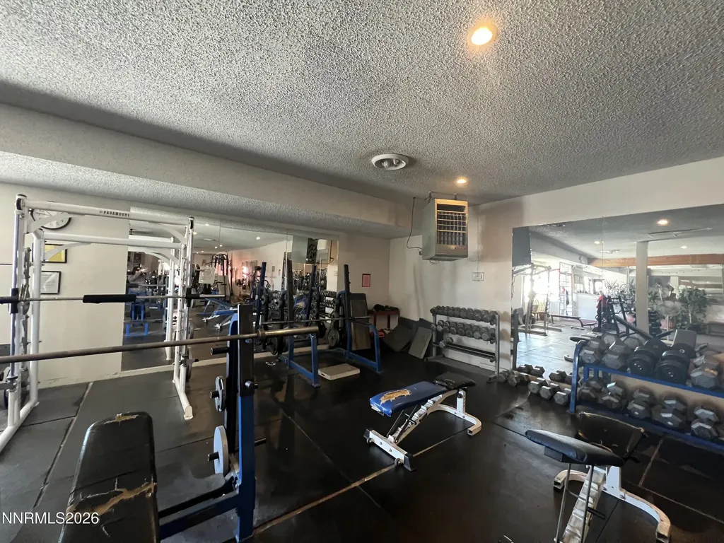 565 E Hawthorne NV 89415