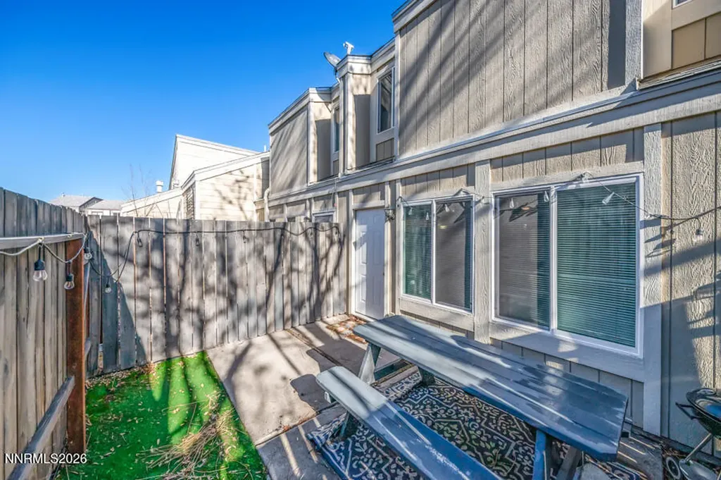 979 Damon Sparks NV 89431