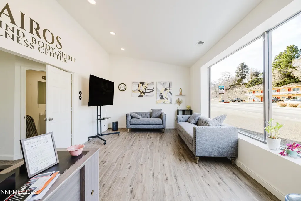 174 Idaho Elko NV 89801