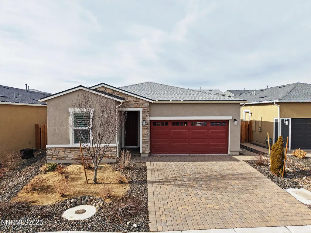 7761 Boulder Falls Sparks NV 89436