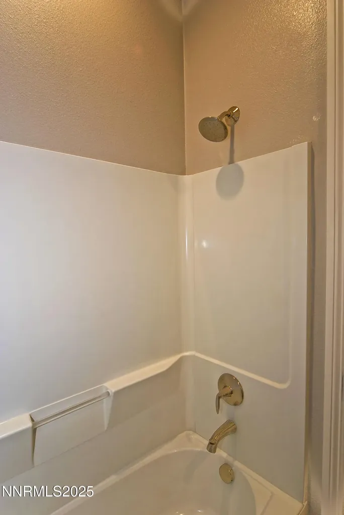 7761 Boulder Falls Sparks NV 89436