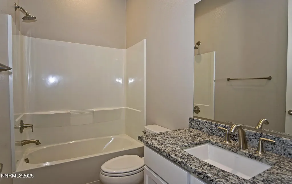 7761 Boulder Falls Sparks NV 89436