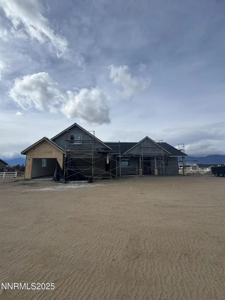 2740 Valley Minden NV 89423