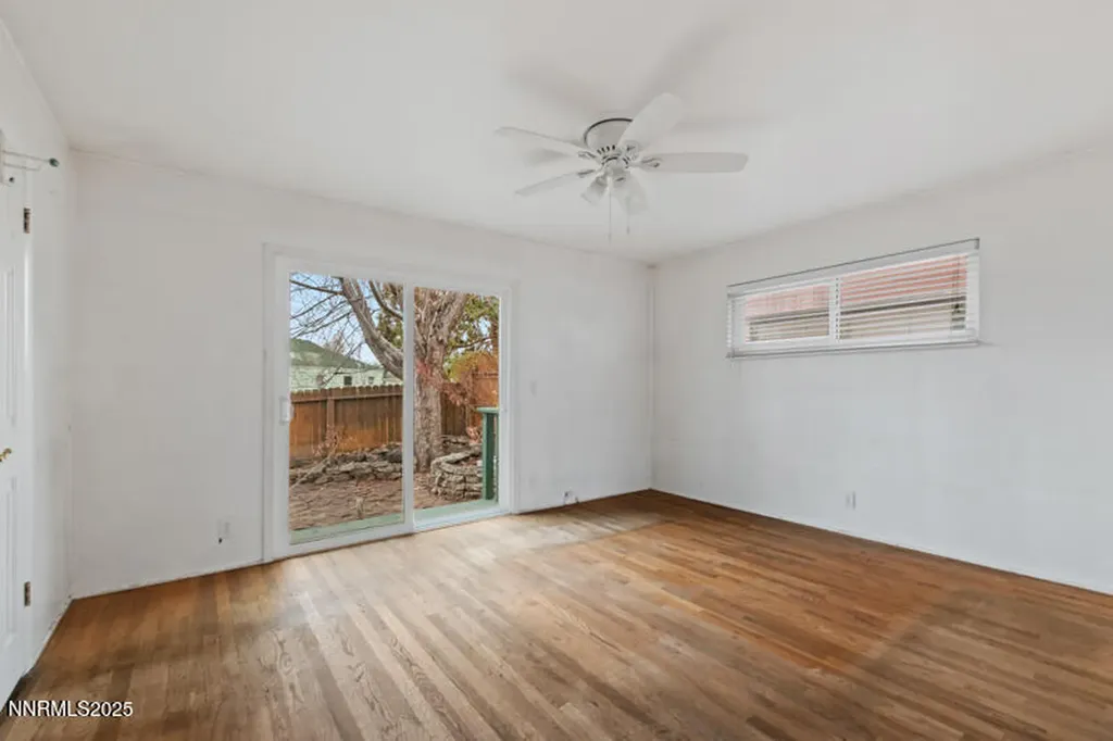 1606 Knoll Reno NV 89509