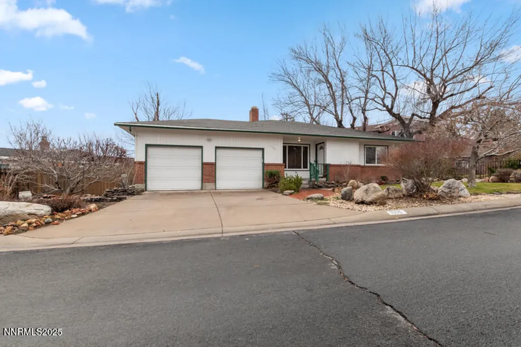 1606 Knoll Reno NV 89509