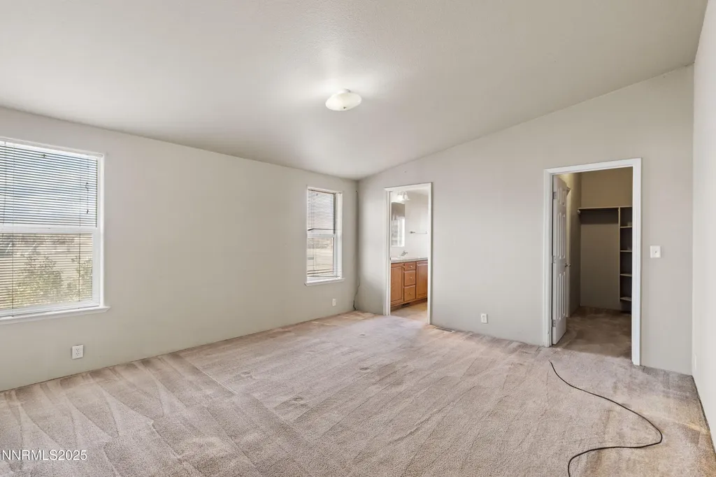 2550 Rawhide Silver Springs NV 89429