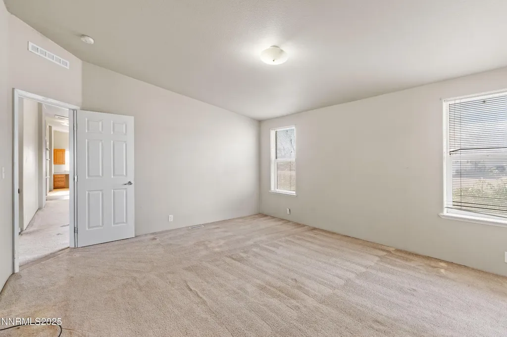 2550 Rawhide Silver Springs NV 89429