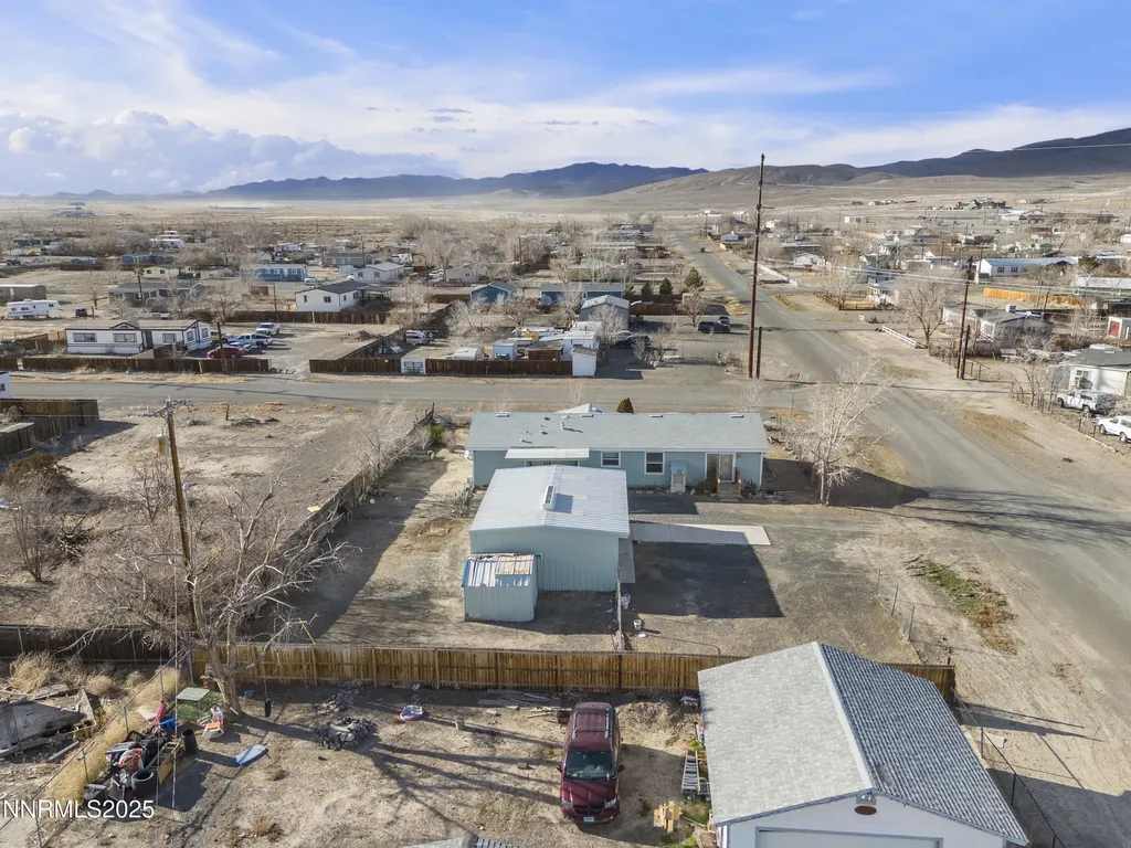 2550 Rawhide Silver Springs NV 89429