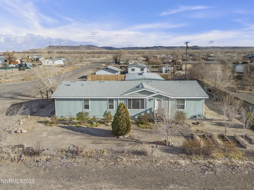 2550 Rawhide Silver Springs NV 89429