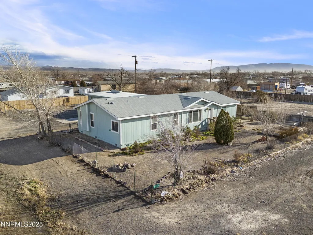 2550 Rawhide Silver Springs NV 89429