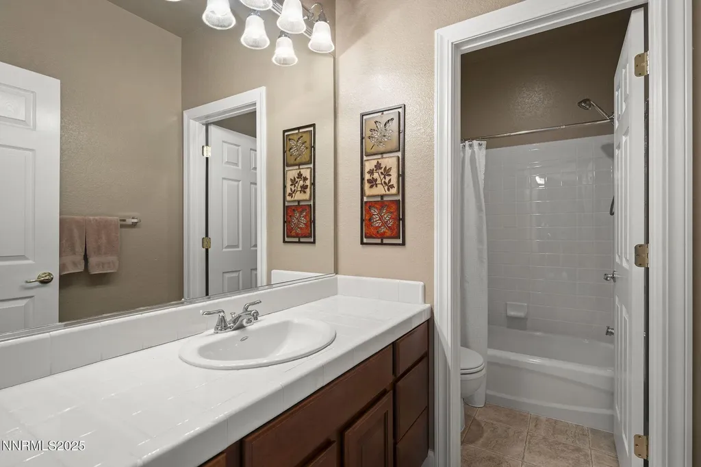 2757 Robb Reno NV 89523