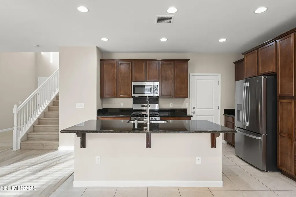 2150 Bears Ranch Reno NV 89521
