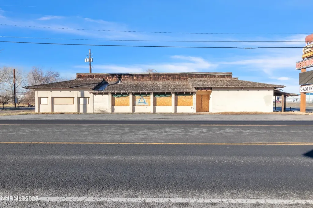 1350 Taylor Fallon NV 89406