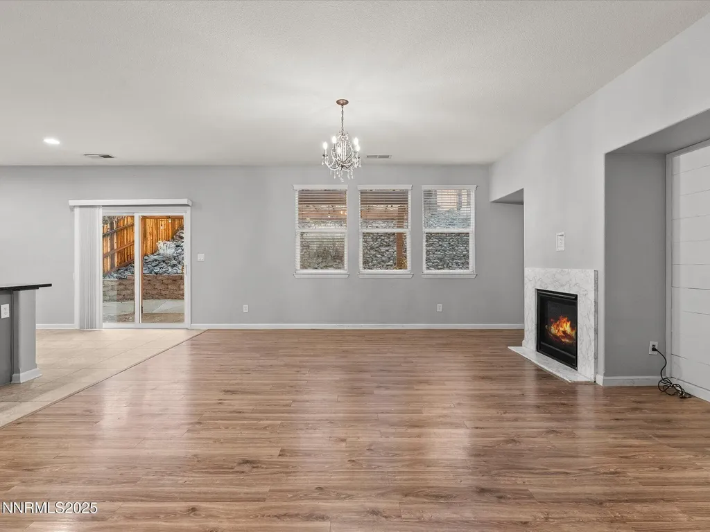 1056 Crown View Reno NV 89523