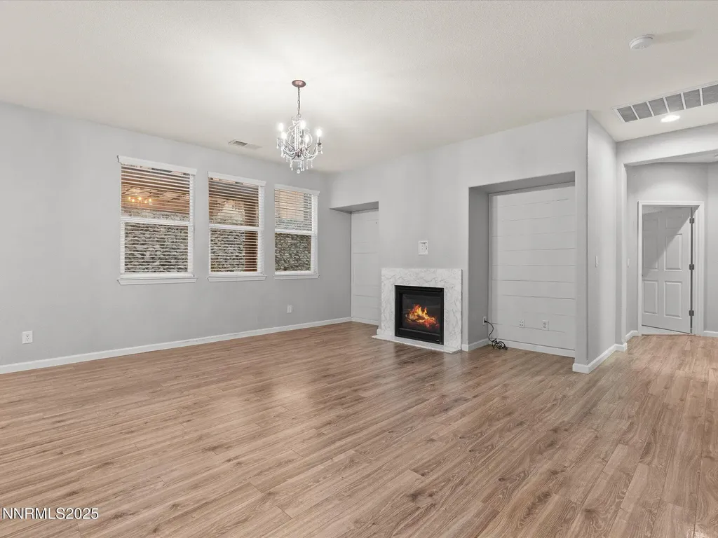 1056 Crown View Reno NV 89523