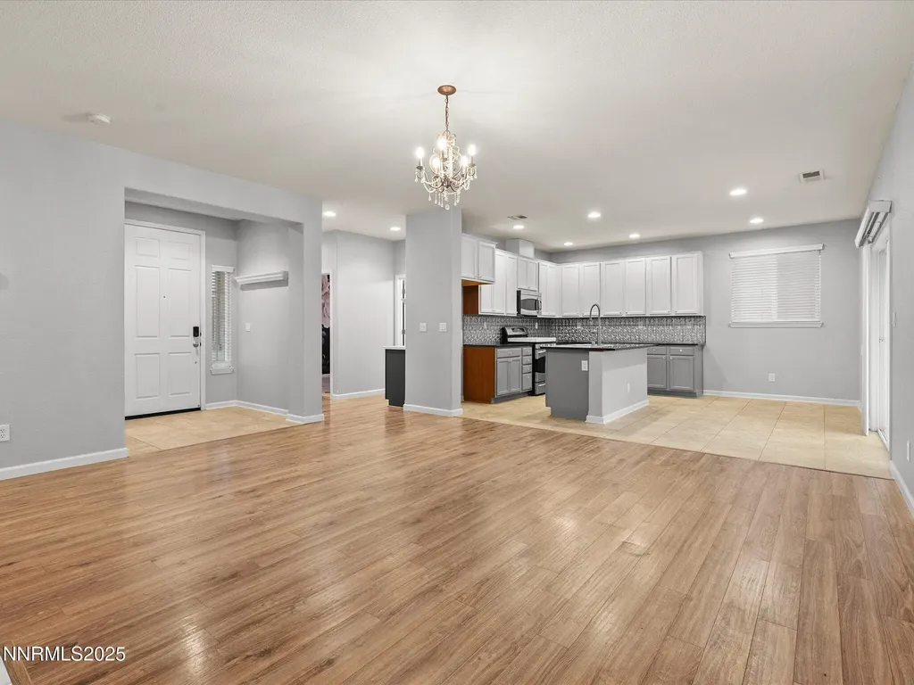 1056 Crown View Reno NV 89523