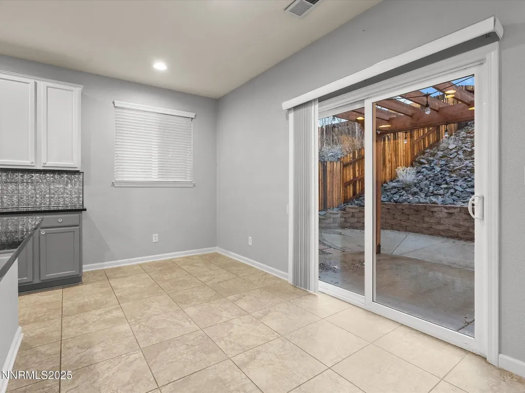 1056 Crown View Reno NV 89523