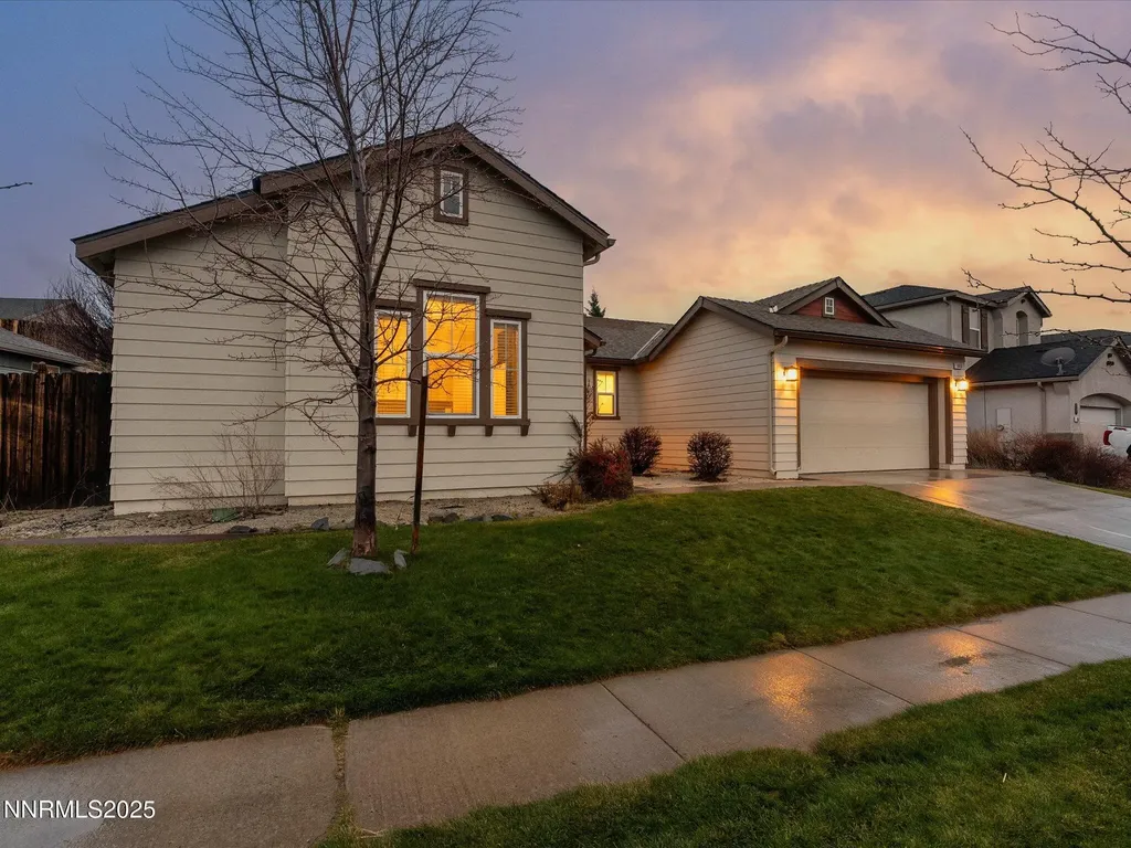 1056 Crown View Reno NV 89523