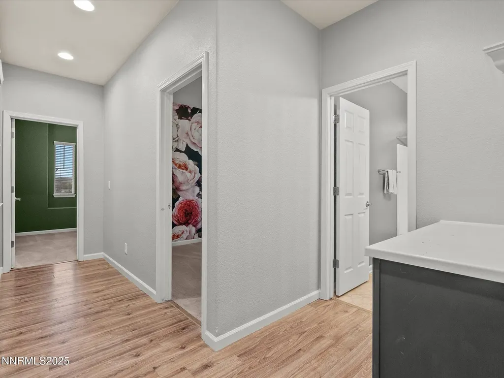 1056 Crown View Reno NV 89523
