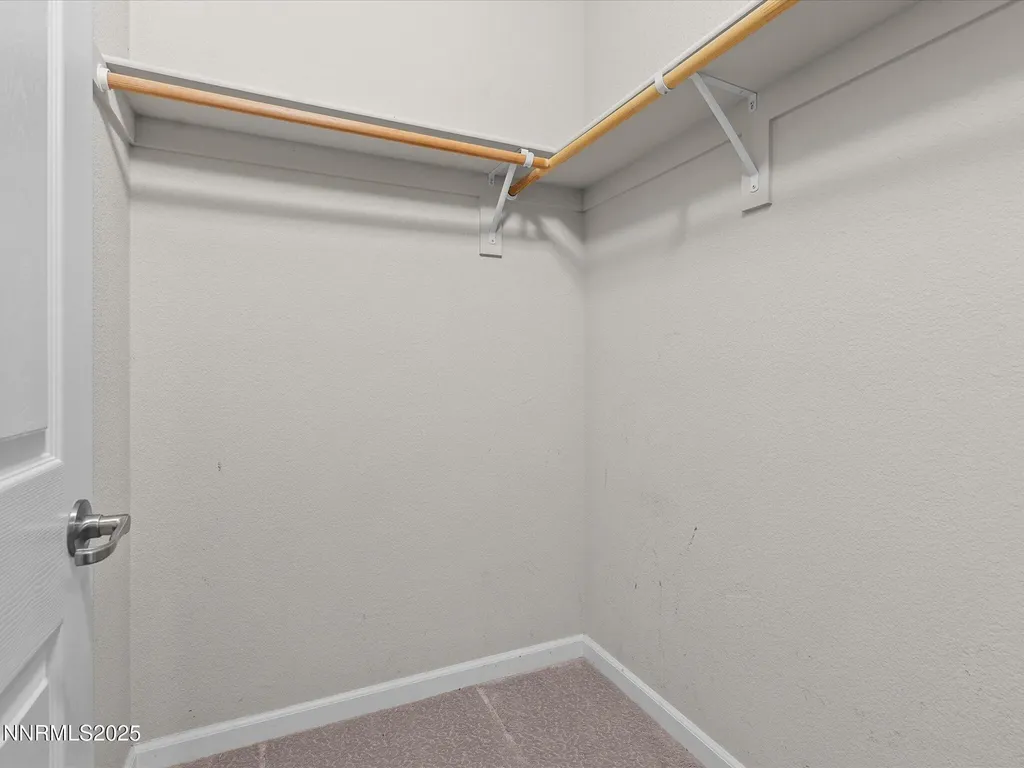 1056 Crown View Reno NV 89523