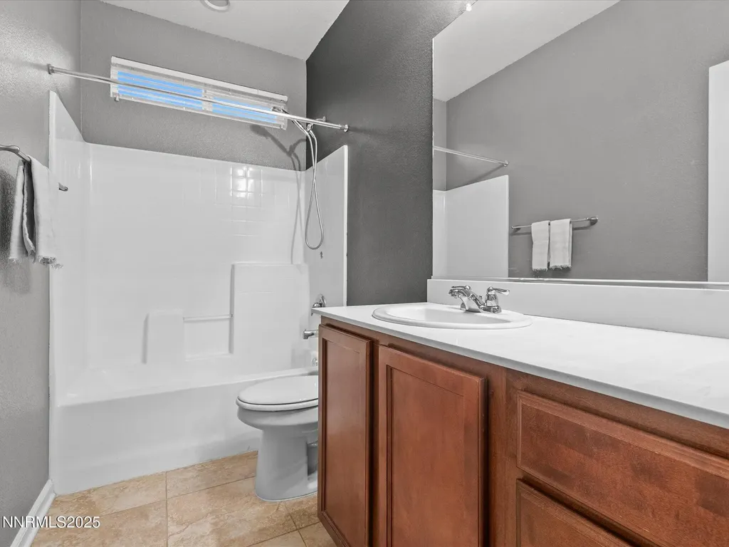 1056 Crown View Reno NV 89523
