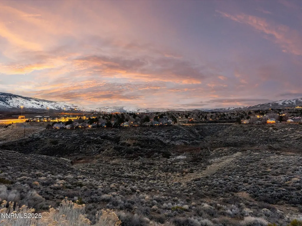 1056 Crown View Reno NV 89523