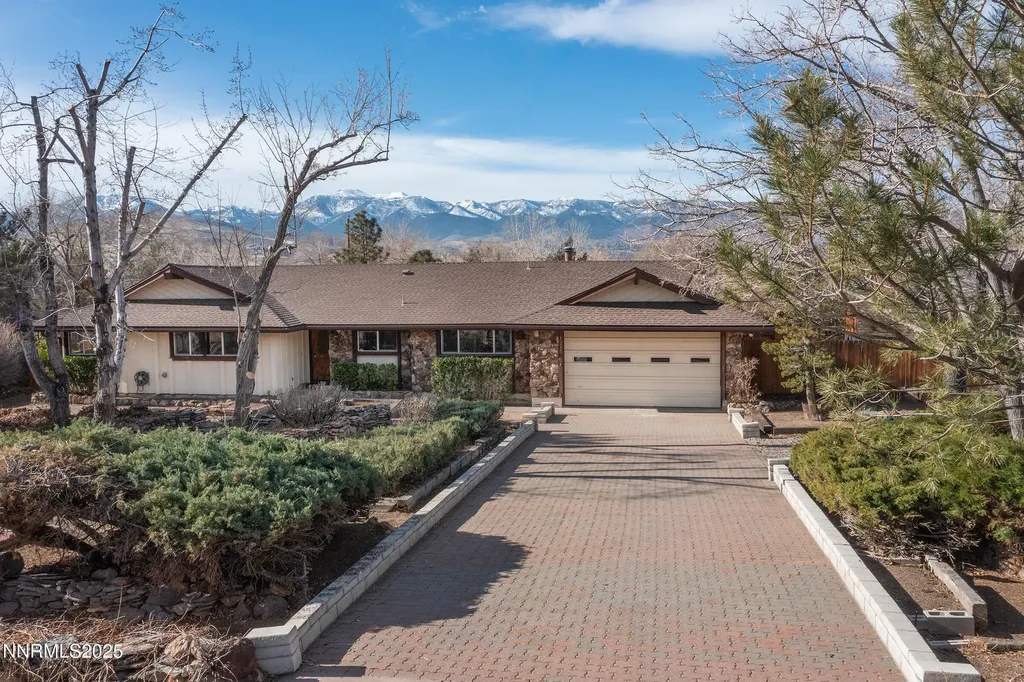 14535 Seminole Reno NV 89521