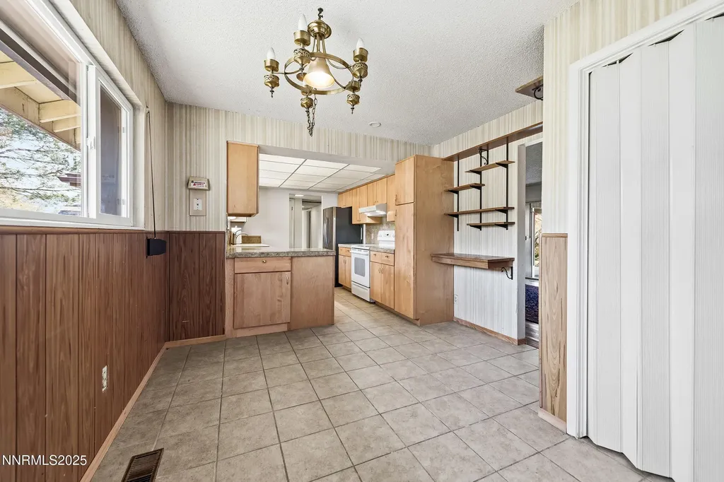 14535 Seminole Reno NV 89521