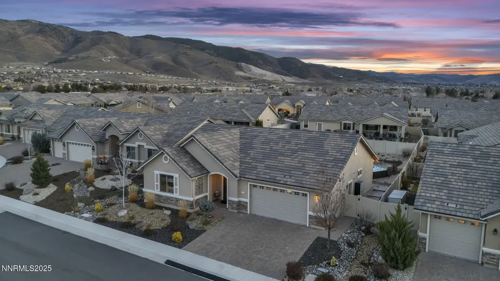 408 Cherry Blossom Reno NV 89521