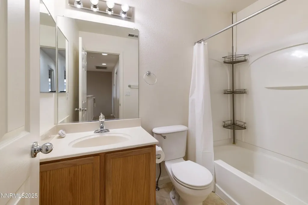 9294 Lone Wolf Reno NV 89506