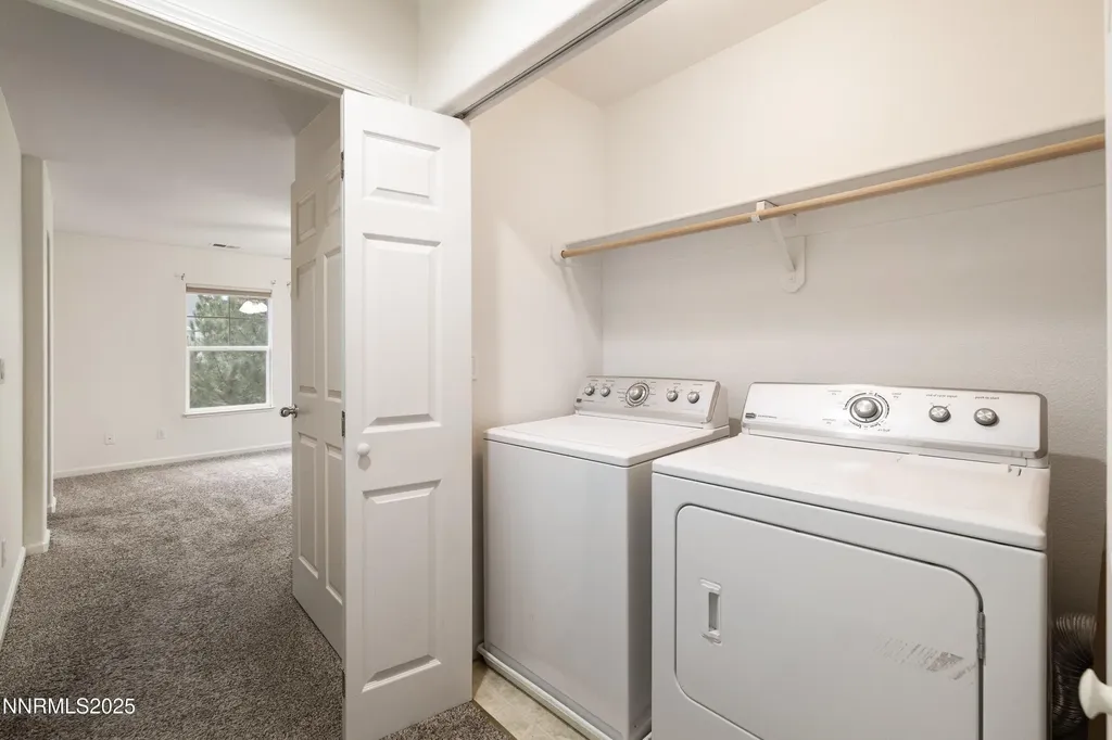 9294 Lone Wolf Reno NV 89506