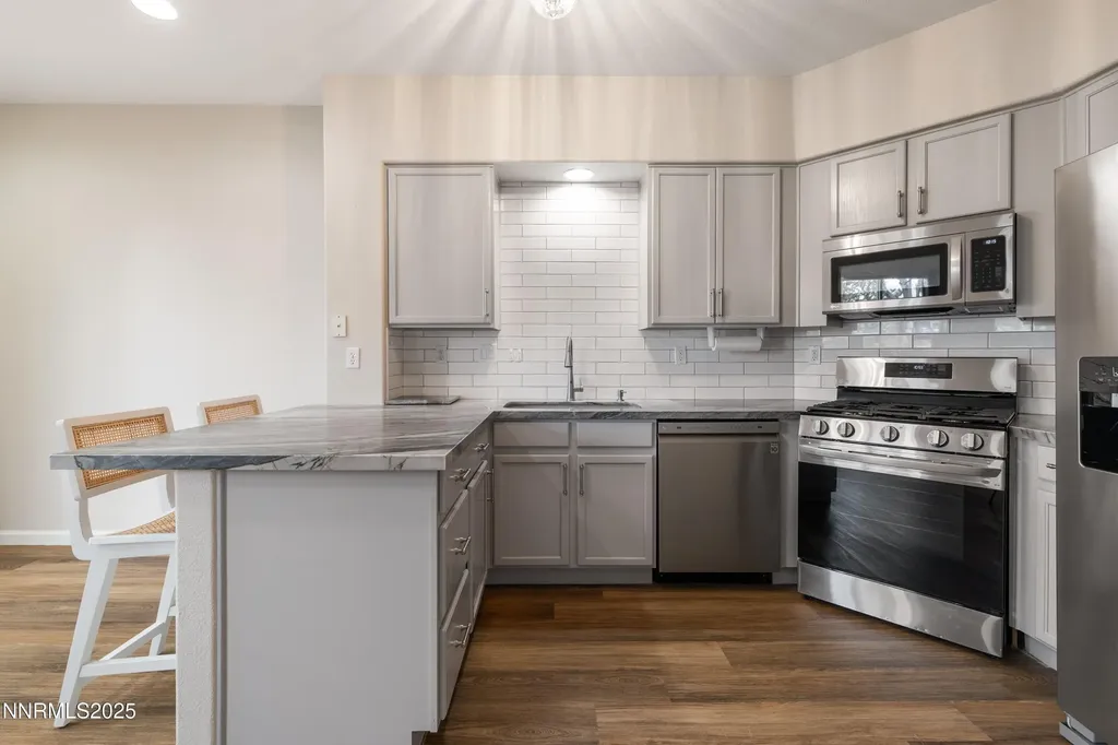 9294 Lone Wolf Reno NV 89506