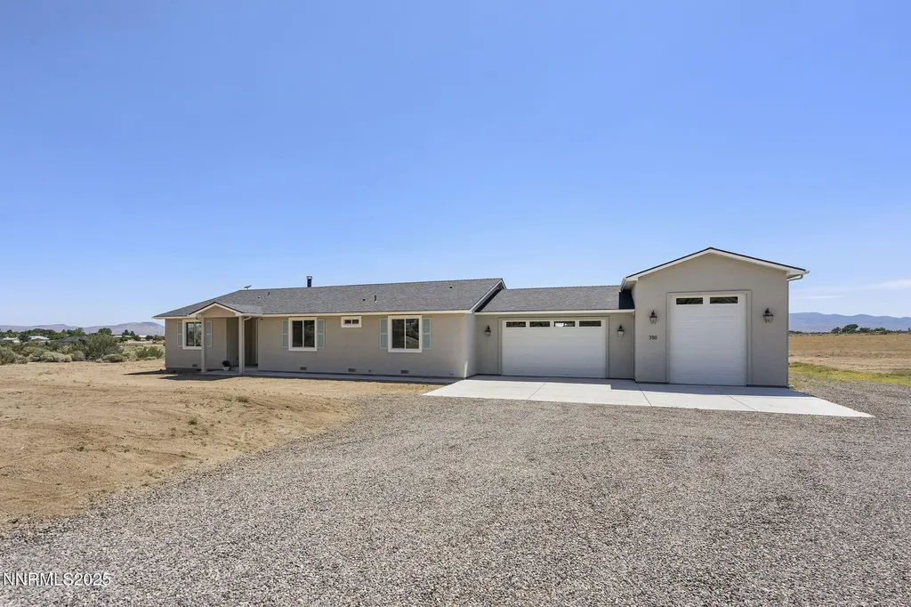 390 Angelina Wellington NV 89444