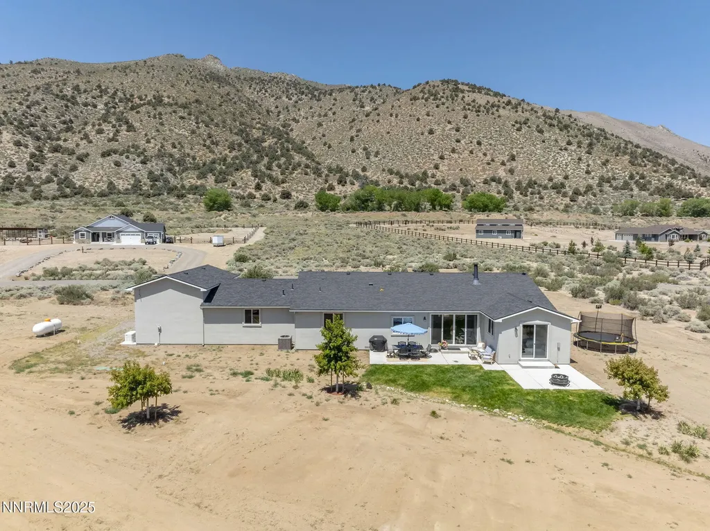 390 Angelina Wellington NV 89444