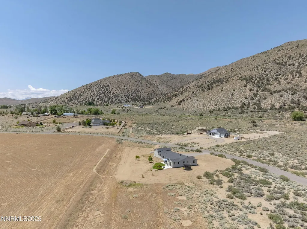 390 Angelina Wellington NV 89444