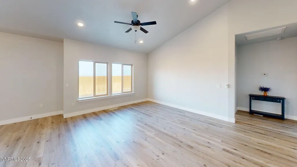 5335 Marla Winnemucca NV 89445