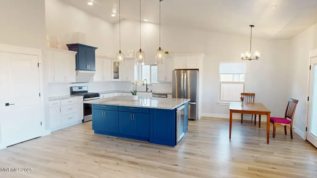 5335 Marla Winnemucca NV 89445